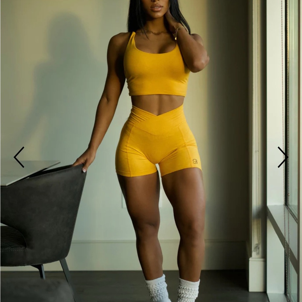 Bombshell tiny waist shorts